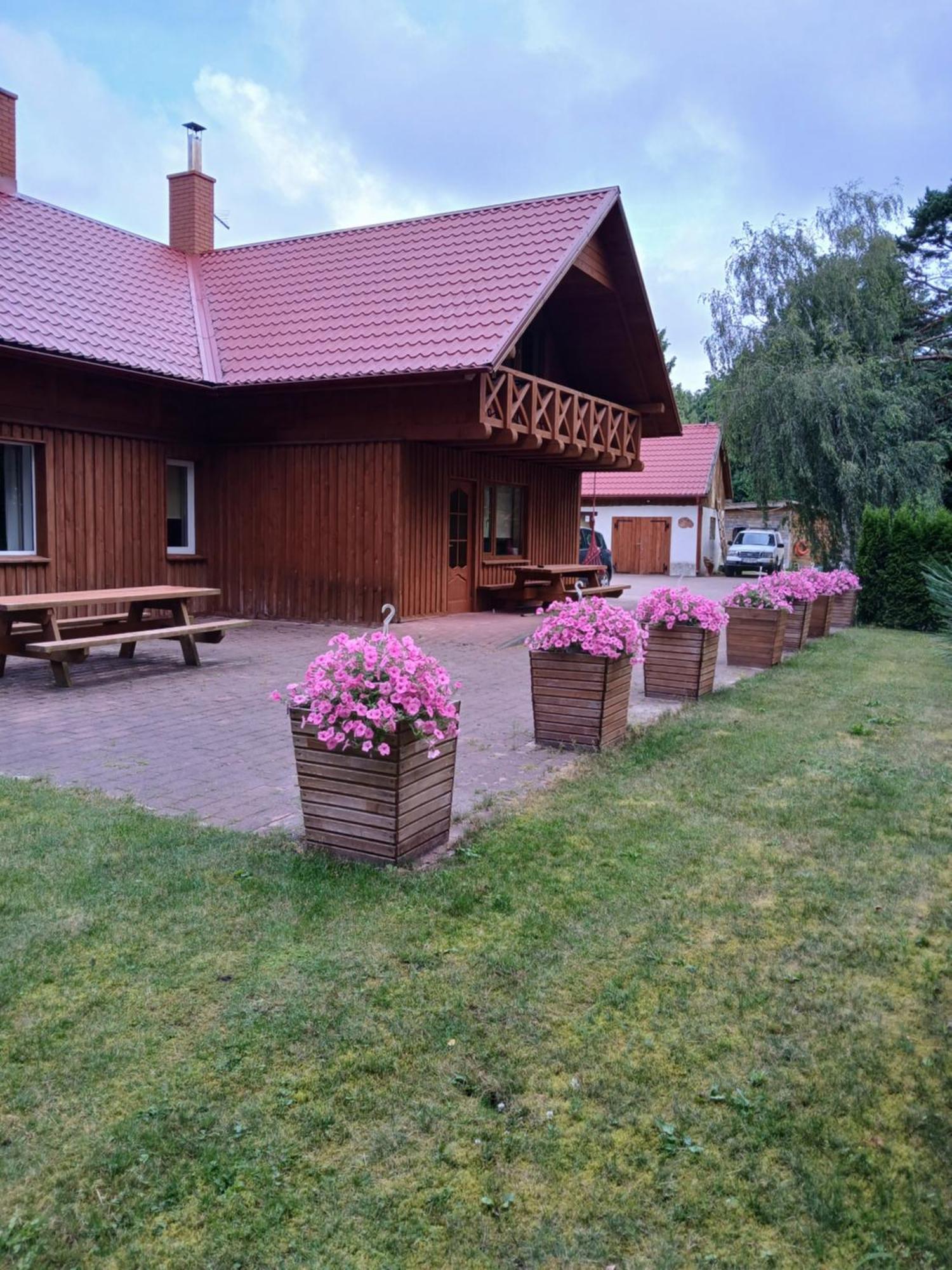 Guest House Vilcini Bernāti Buitenkant foto
